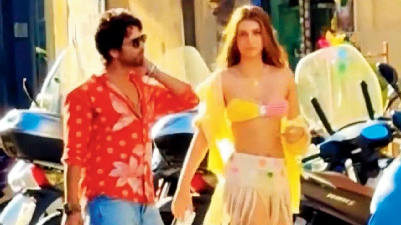 Shahid Kapoor and Kriti Sanon on the sets of ‘Cocktail 2’