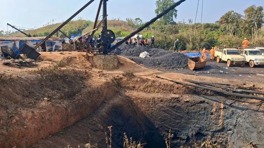 Thane: Tehsildar cracks down on illegal mining, action against 108 entities