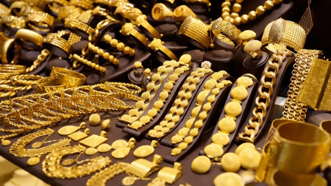 Gold and silver prices crash amid uncertainties and global turmoil 