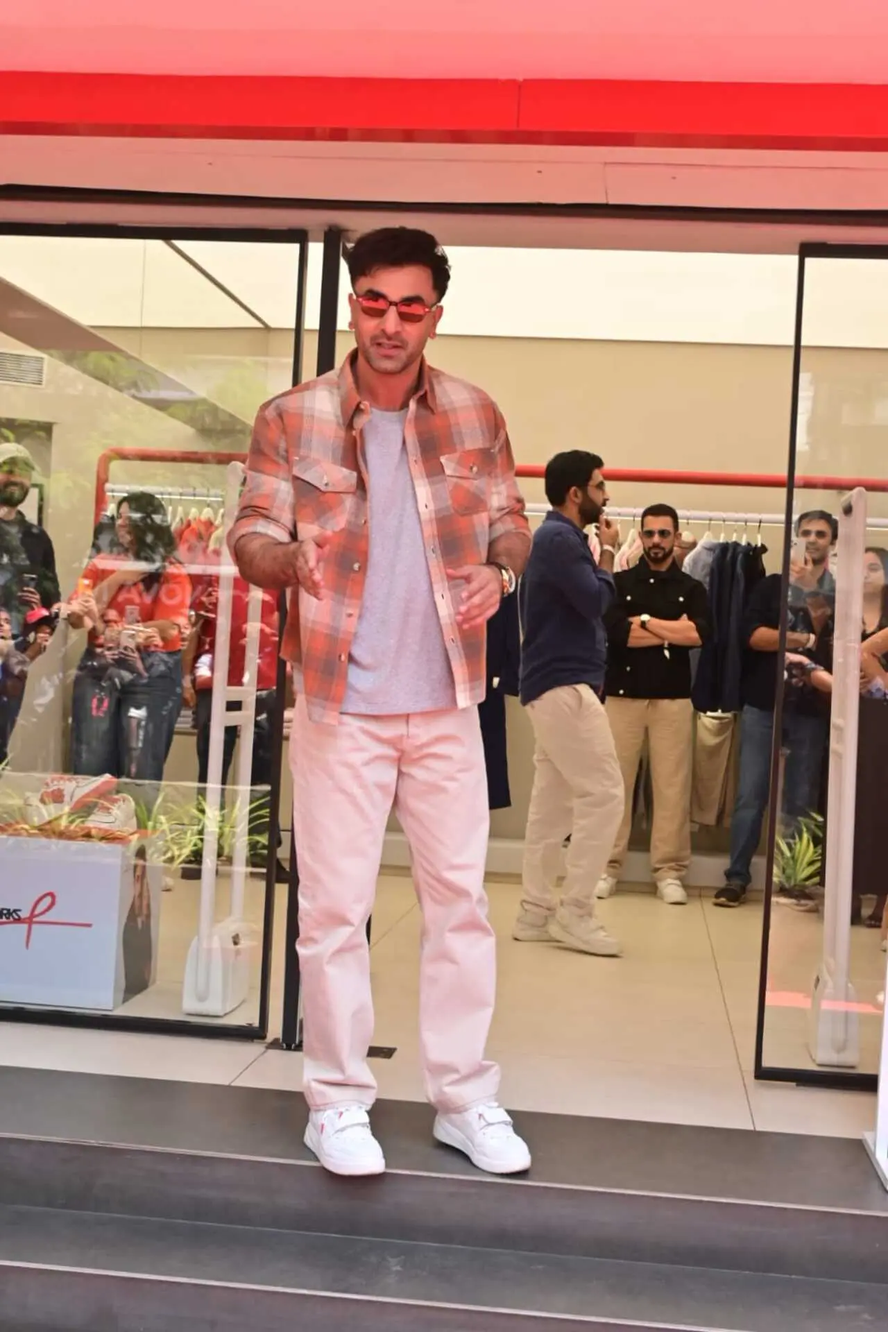 Ranbir Kapoor turns the day special for all the fans as he poses for the paps