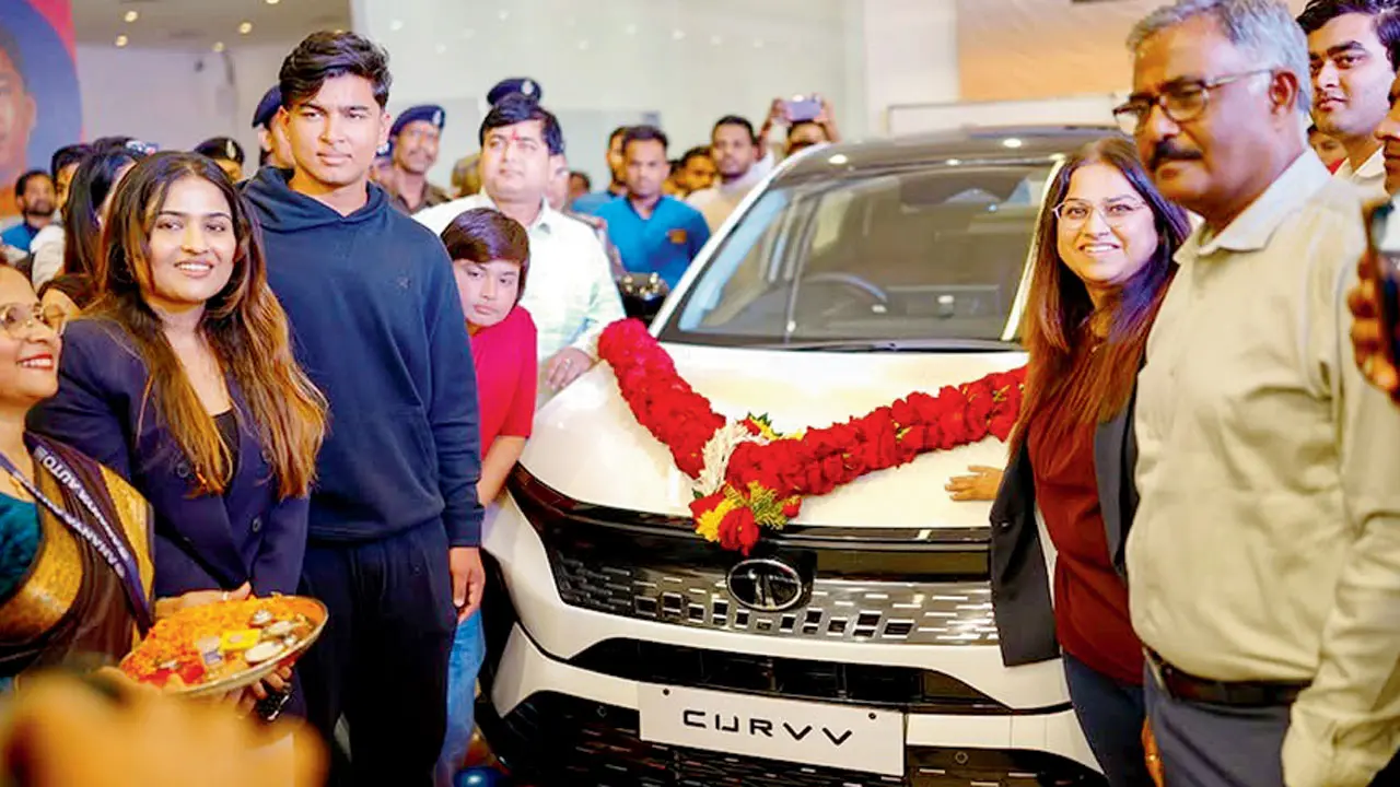 Vaibhav Sooryavanshi gets new wheels! for IPL super striker award