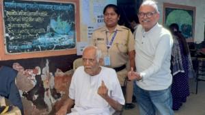 In Photos: Senior citizens lead by example in BMC Election 2026