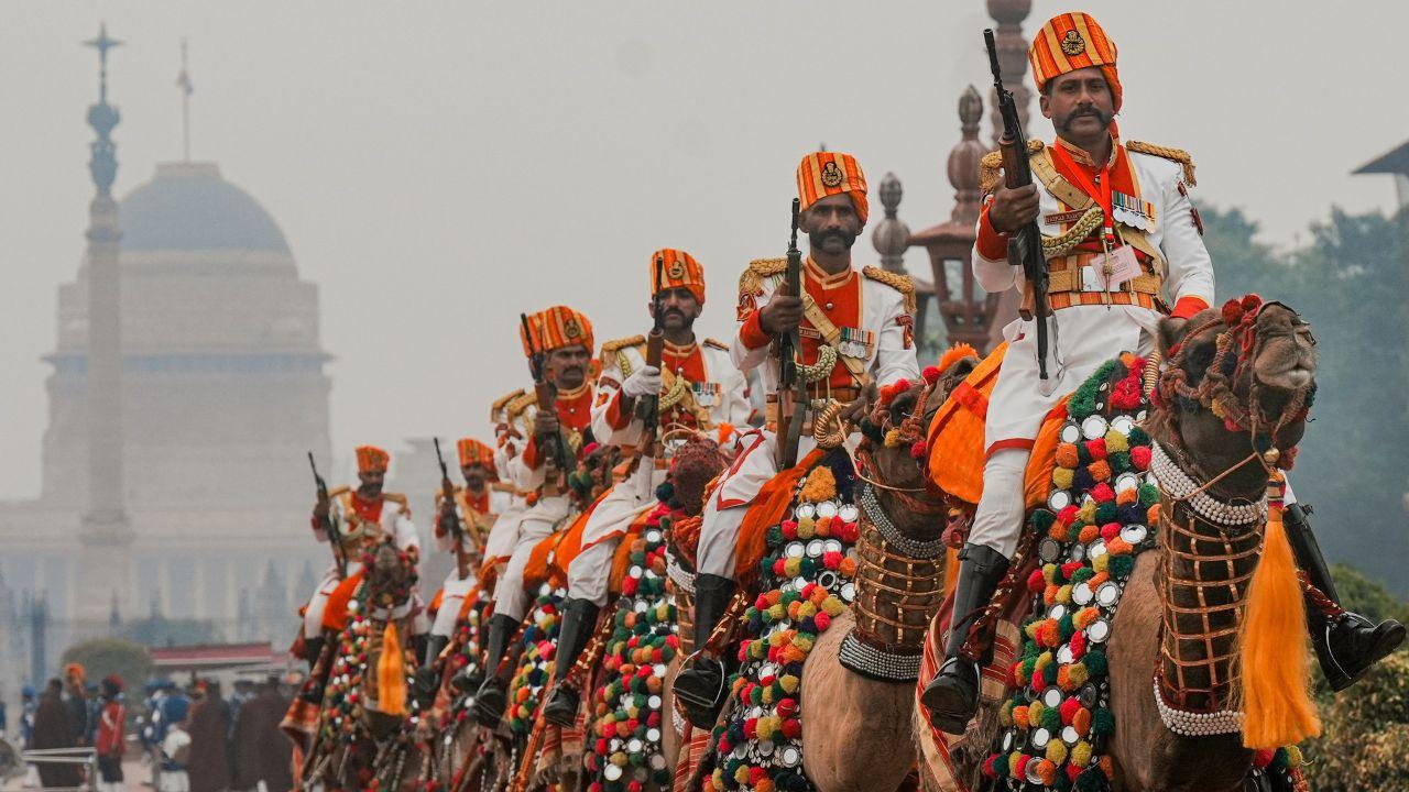 <p>As per the official statement, Vijay Chowk will remain completely closed for general traffic on Tuesday during the restricted period. In addition, vehicular movement will not be allowed on several connecting roads leading towards Vijay Chowk&nbsp;</p>