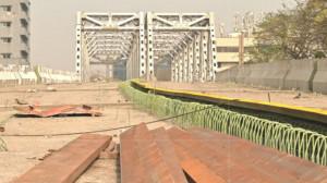 Mumbai LIVE: Vidyavihar Flyover works to complete before Mumbai monsoon