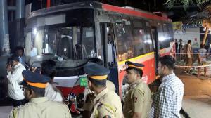 Need to decongest spaces outside railway stations