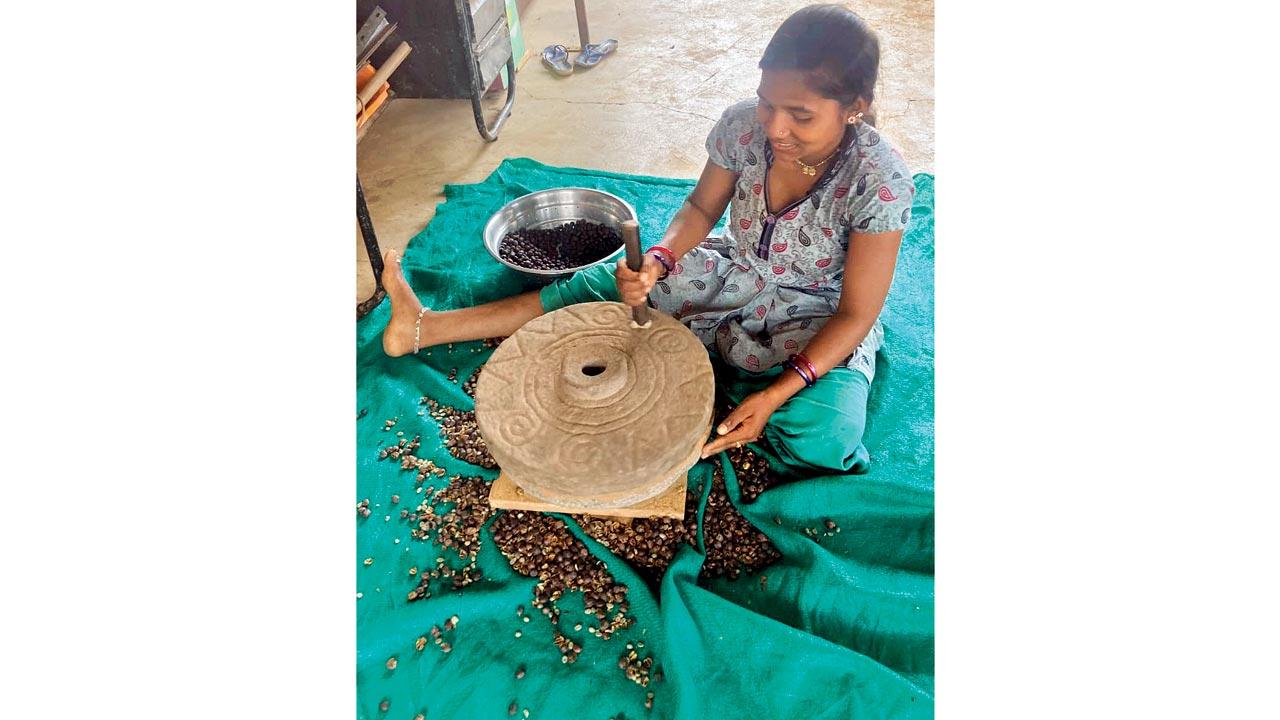 4 Beans are hulled by the local staff 