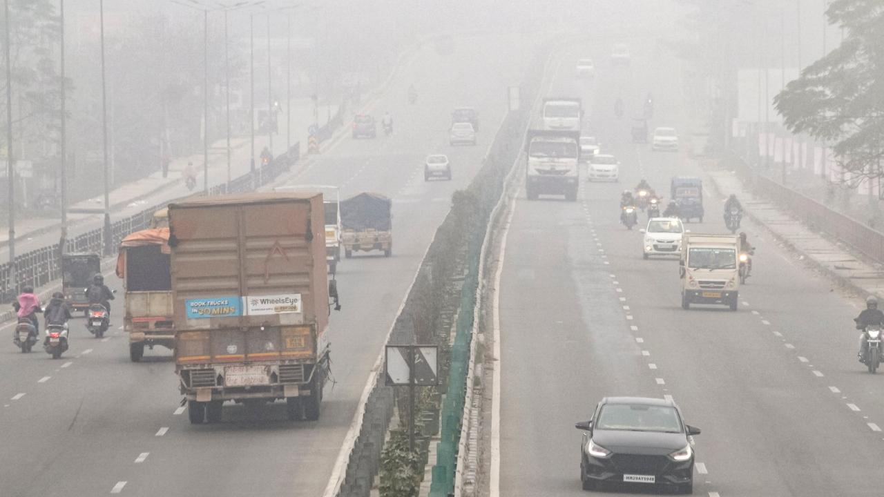 Chilly morning, clear skies greet Delhi people on Republic Day 2026