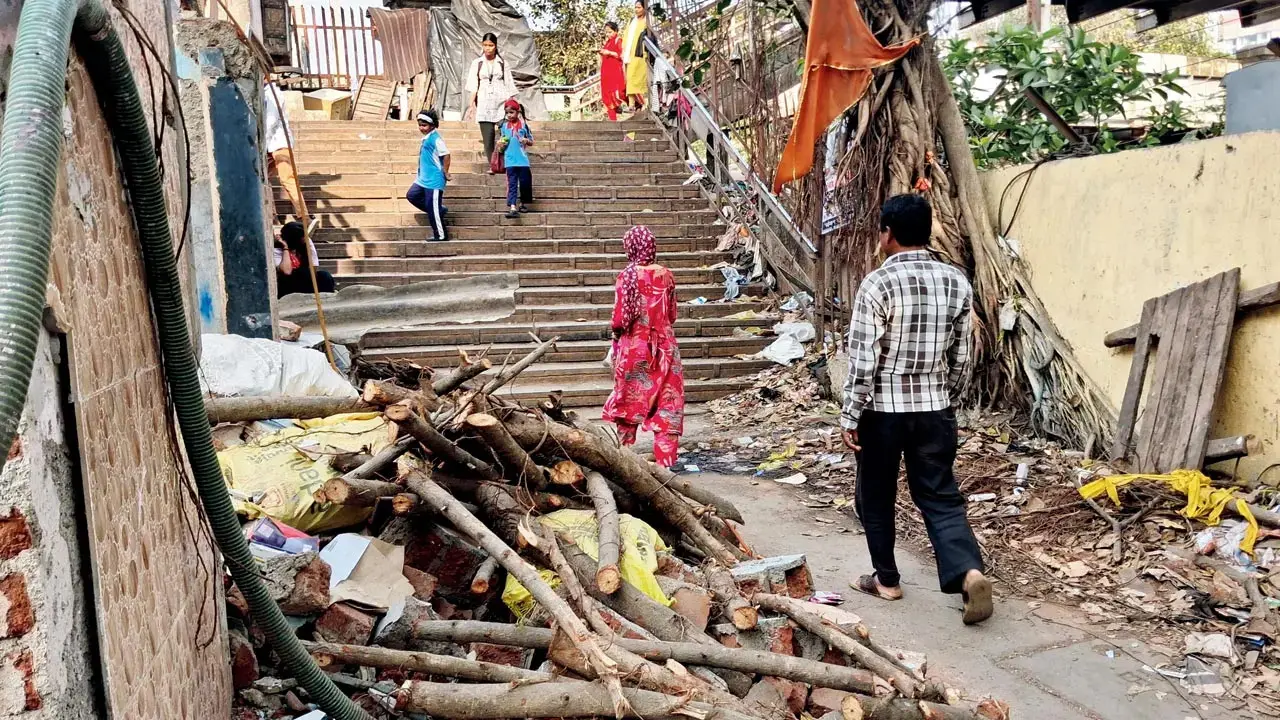 Make Matunga footbridge safe for everyone to use