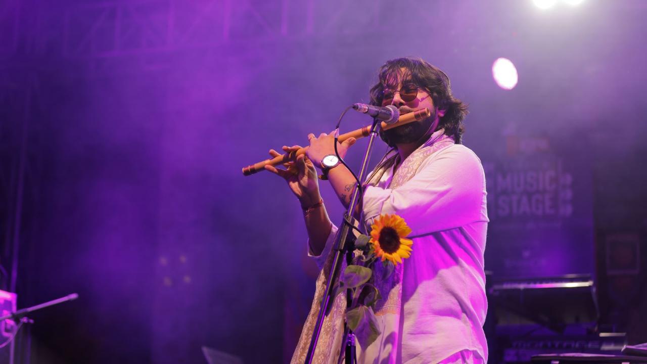 <p>The first evening started with Soumik Datta’s Travellers who mesmerised with an immersive blend of sarod, ambient textures, and spoken word</p> <p>The first evening started with Soumik Datta’s Travellers who mesmerised with an immersive blend of sarod, ambient textures, and spoken word</p>