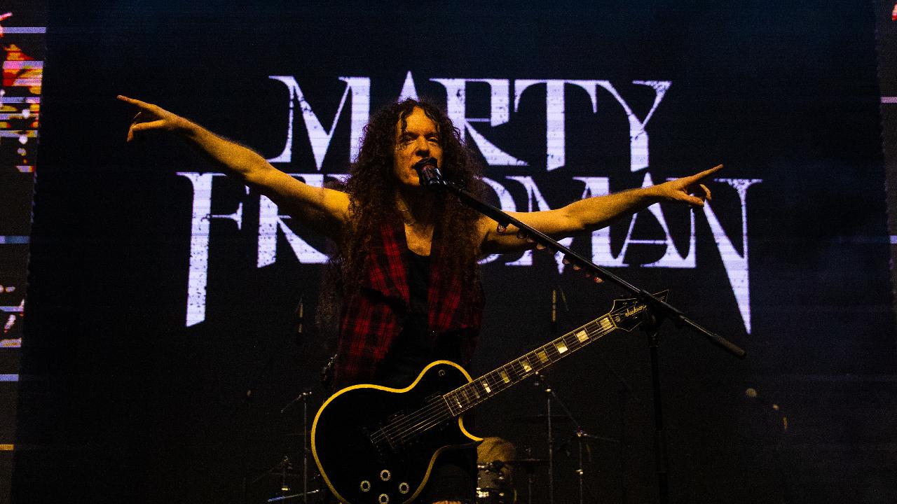 While Marty has performed in India before, this time saw him take it to a whole new level, according to fans, as he performed some of his biggest hits including music with Megadeth