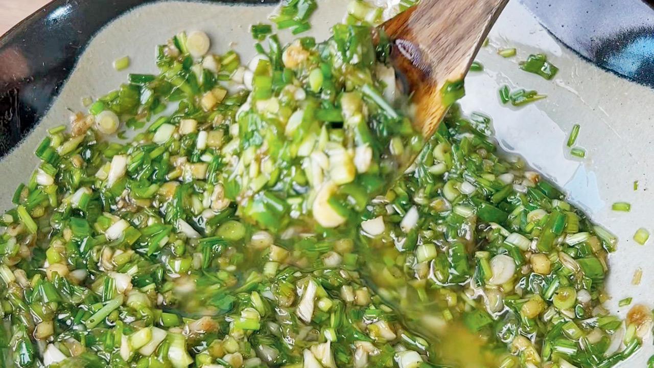 Neha Deepak Shah with her signature dish — green garlic pakoda 