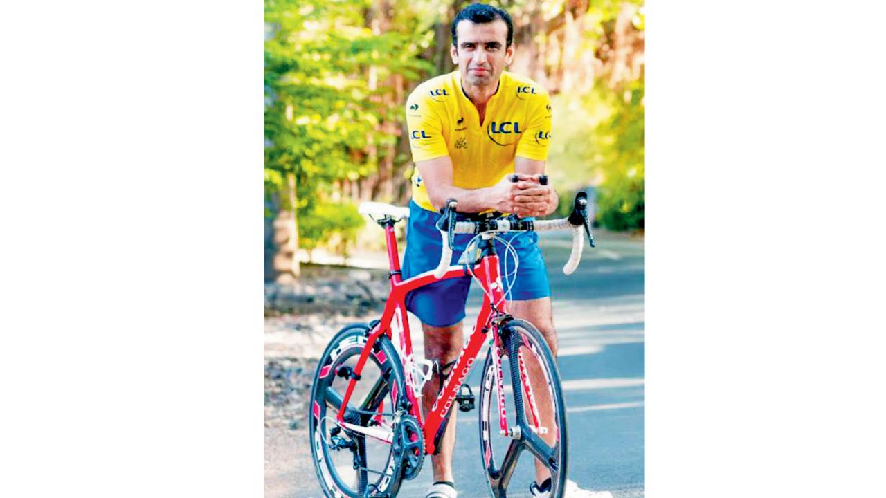 As an Ironman Triathlete, Nikhil Kapur sees commer- cialisation of running positively, advising runners to look ahead and ignore the distractions