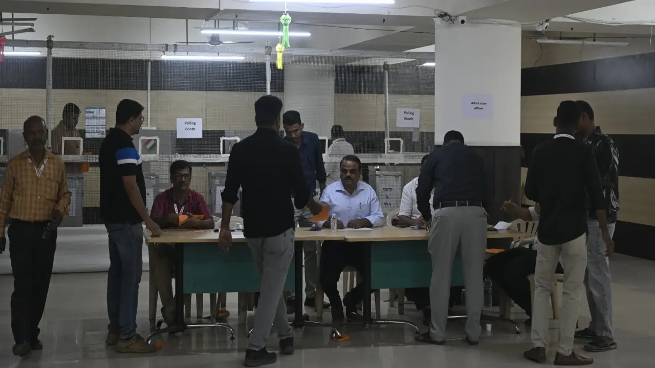 <p>Along with Mumbai, the State Election Commission (SEC) has announced elections for 28 other municipal corporations in Maharashtra</p>