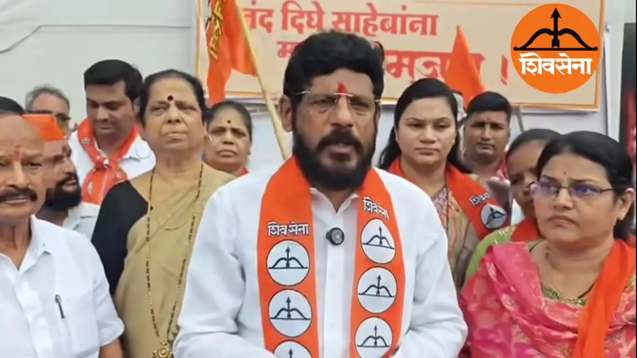 Mumbai LIVE: Denied ticket, Shiv Sena leader stages protest march in Thane