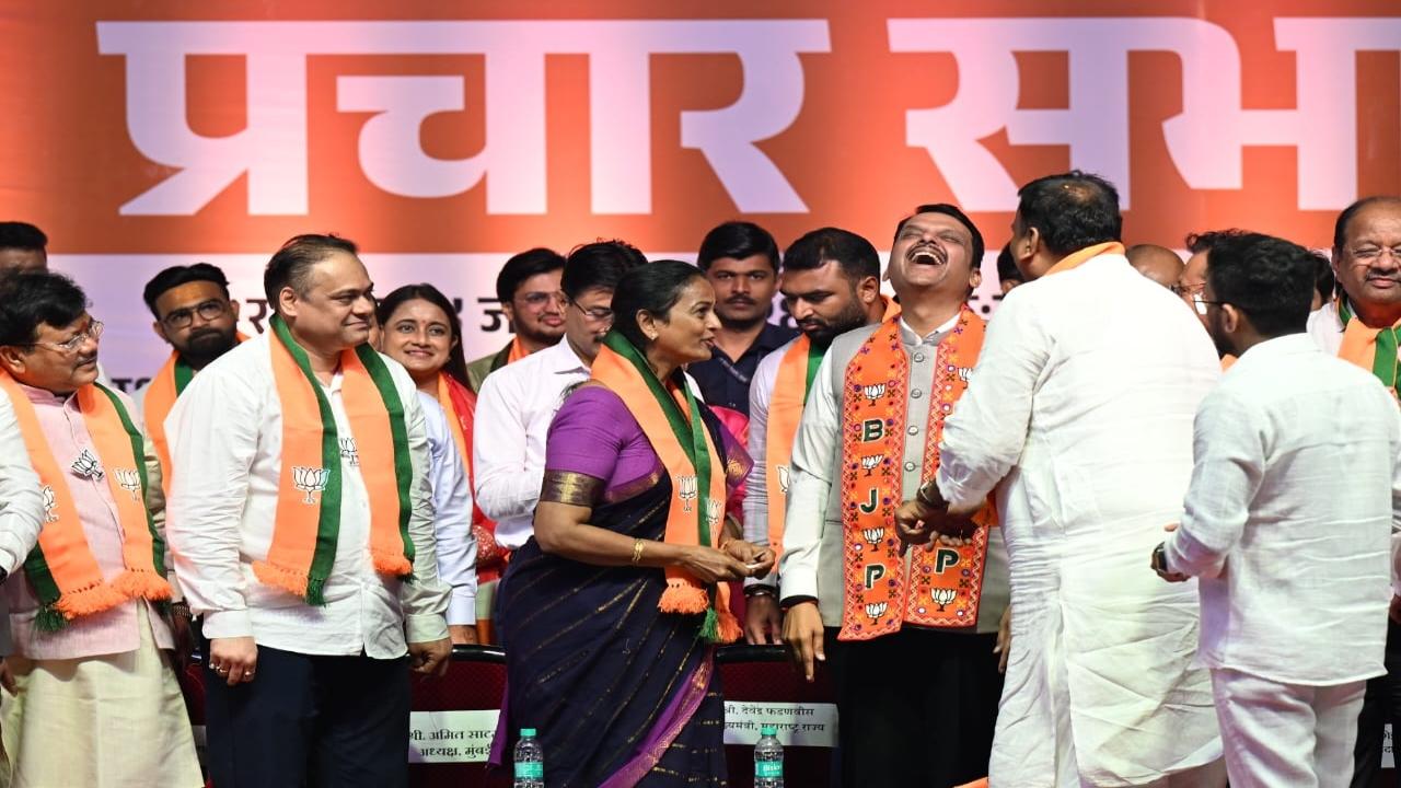 Raul was Mumbai's Mayor from 2007-2009. She had earlier met Maharashtra Minister Ashish Shelar after resigning from Shiv Sena (UBT)