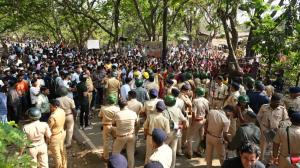 Tense scenes in SGNP as demolition drive triggers massive pushback