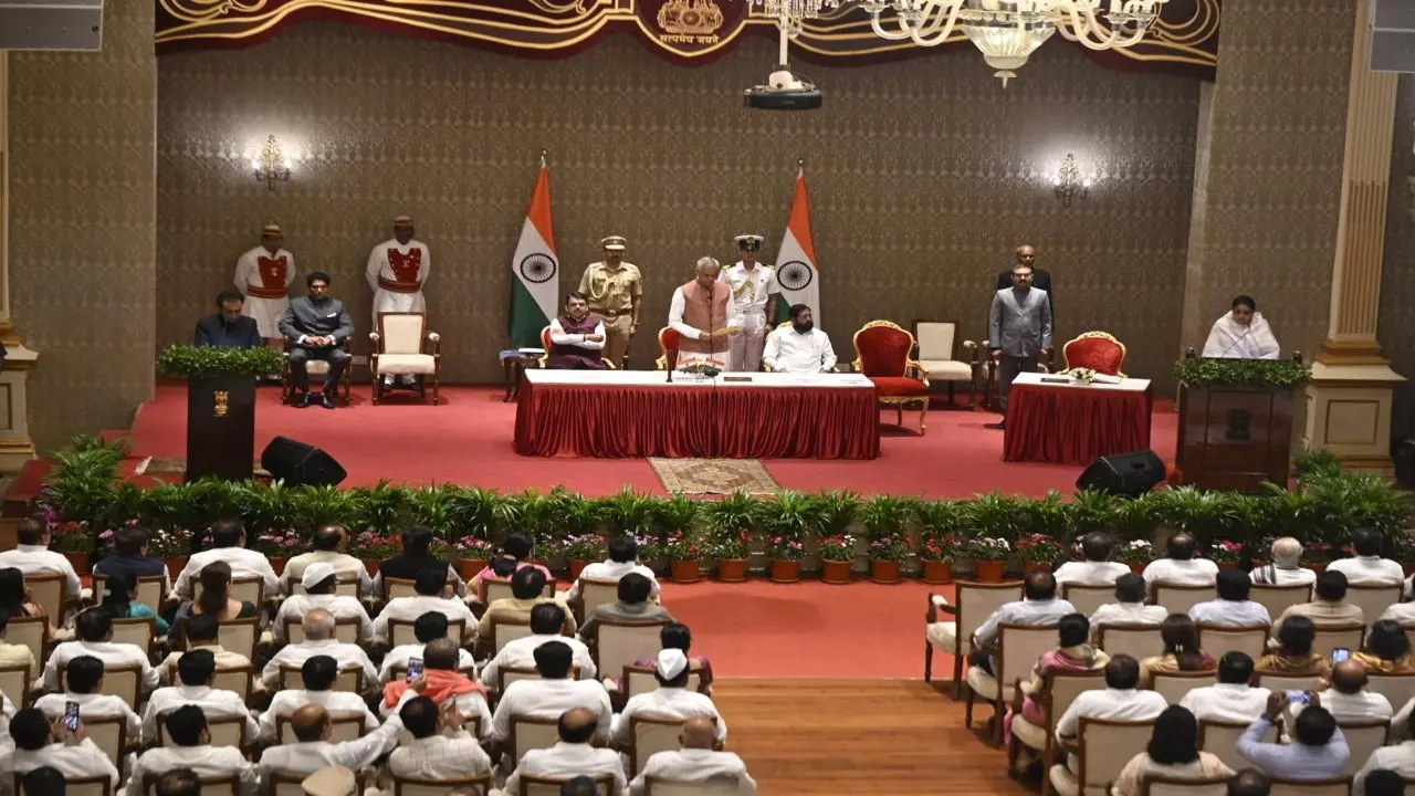 Mumbai LIVE: Sunetra Pawar will work tirelessly for people, says PM Modi