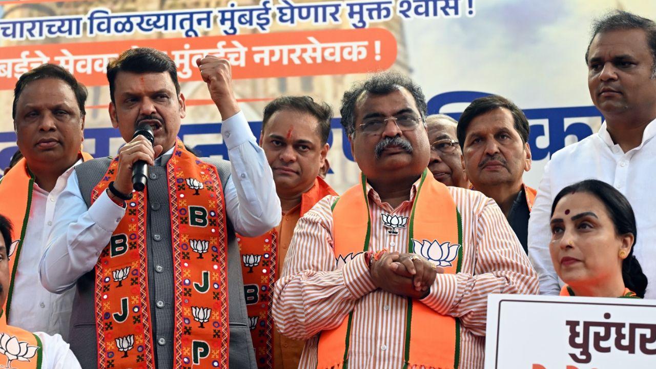 Apart from Fadnavis, prominent leaders such as Ashish Shelar, Mumbai BJP chief Ameet Satam, and Maharashtra BJP chief Ravindra Chavan, was also present at the BJP office for the celebrations