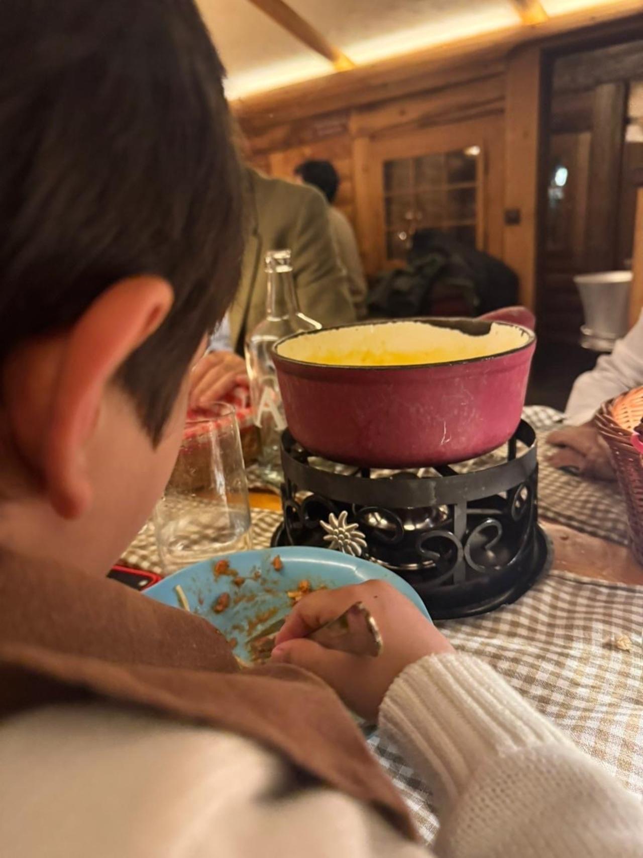 <p>She also shared adorable pic of little Jeh relishing his delicious meal while his mother is busy clicking him sneakily.</p>