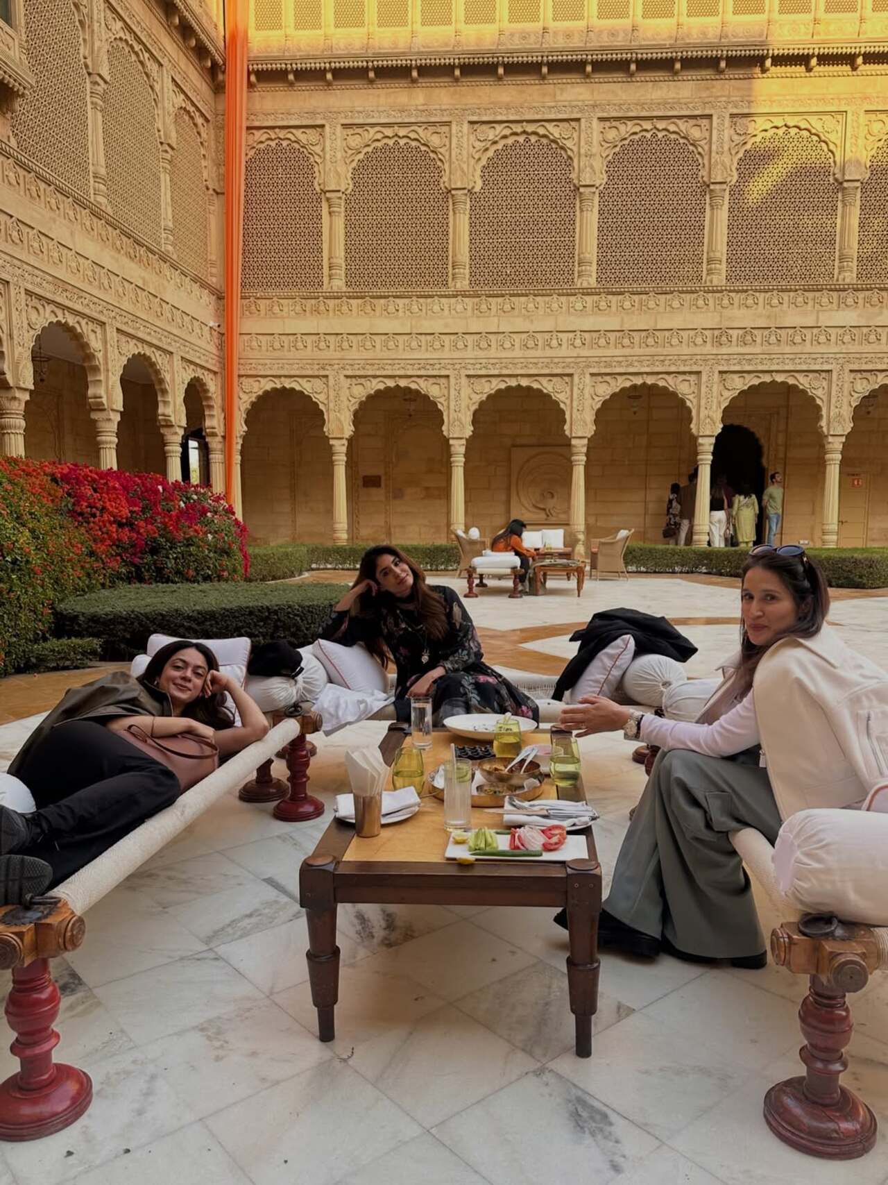 Kritika Kamra, Anya Singh, and Sagarika Ghatge shared a candid moment, posing effortlessly as they chilled together.