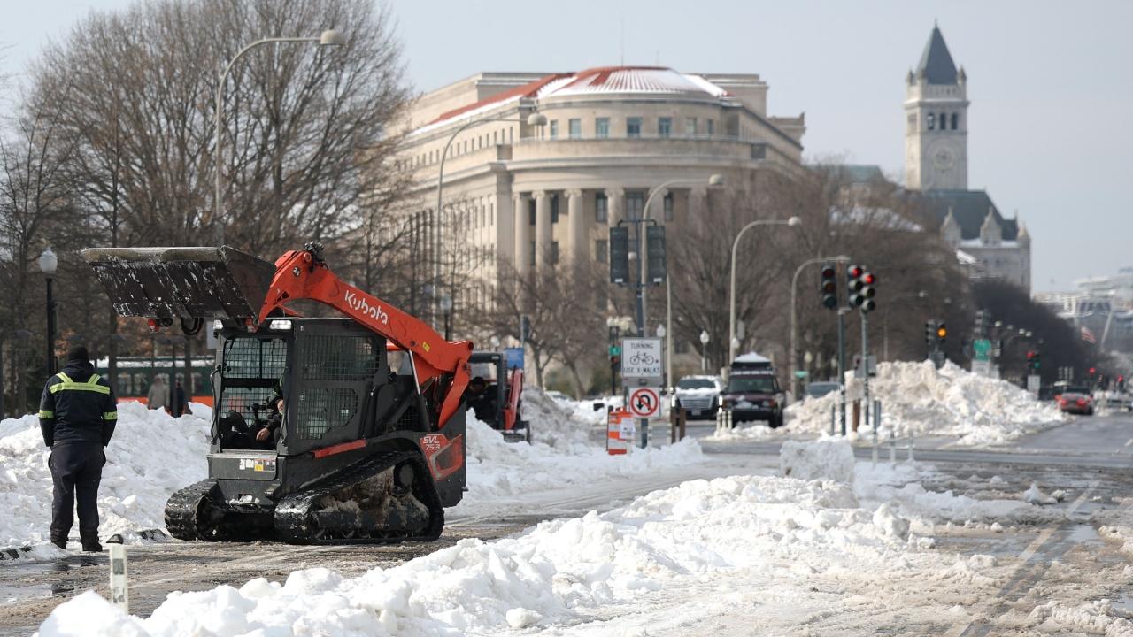 Current projections suggest the system may pass south and east of the Washington metropolitan area, increasing the chances of snowfall along the Eastern Shore. However, experts caution that even slight shifts in the larger weather pattern could alter the storm’s trajectory and bring snow closer to the capital.
