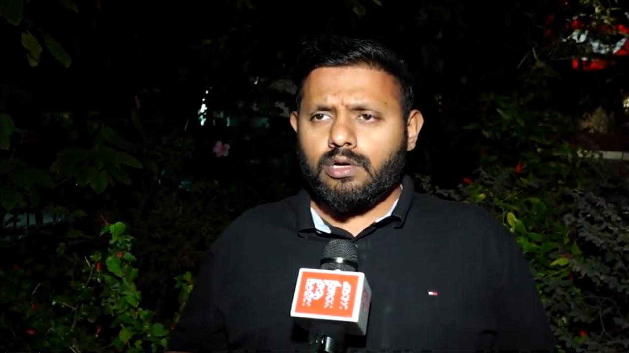 Mumbai Mayor race: Shiv Sena moves newly elected corporators to Bandra hotel