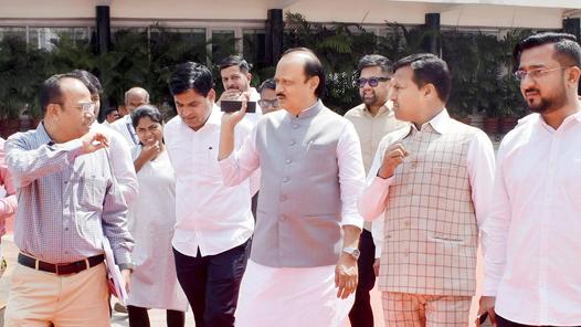 Who will present state budget now? Fadnavis may take charge of Finance portfolio