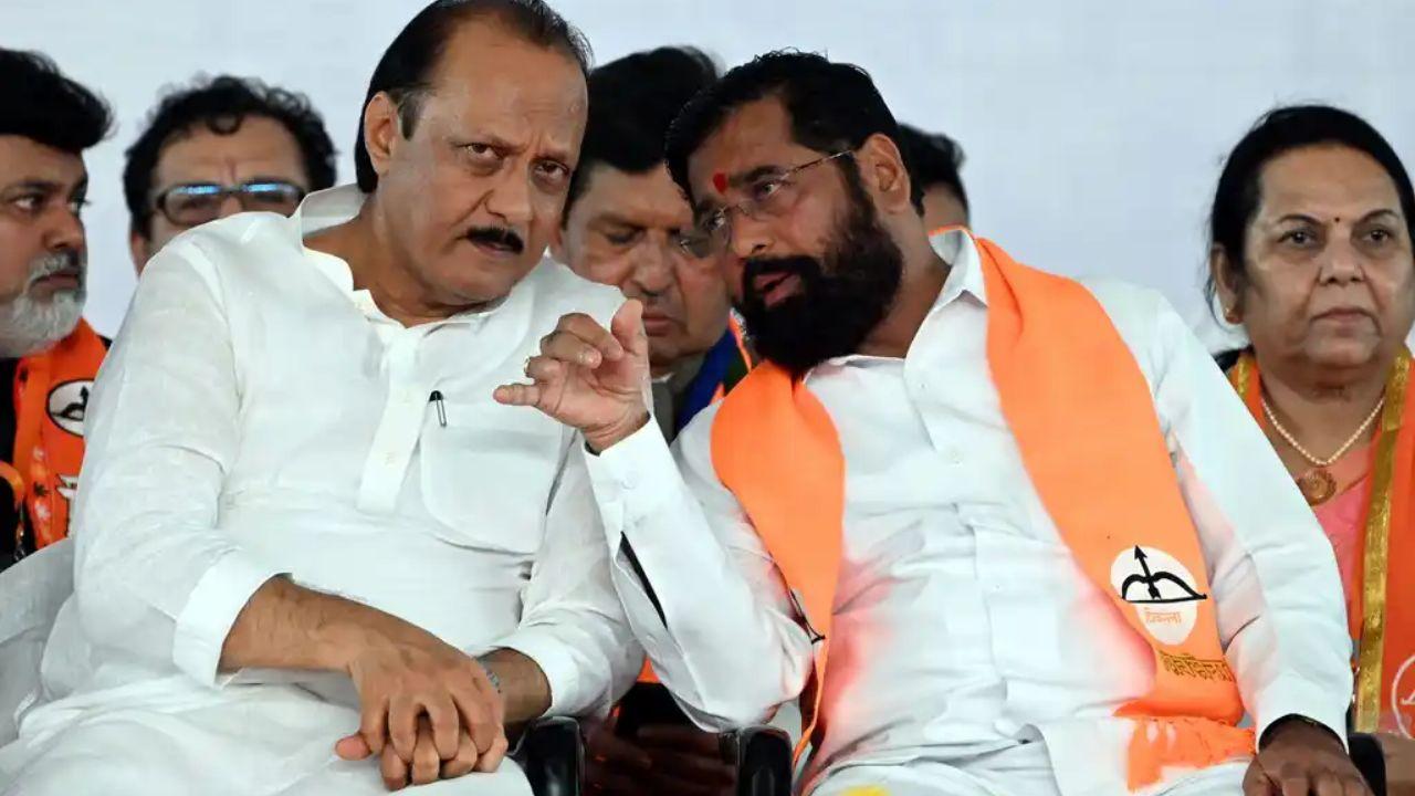 Pawar and Eknath Shinde at the Mahayuti rally led by Prime Minister Narendra Modi at Shivaji Park, Dadar, ahead of the 2024 Lok Sabha elections. Pic/Rane Ashish