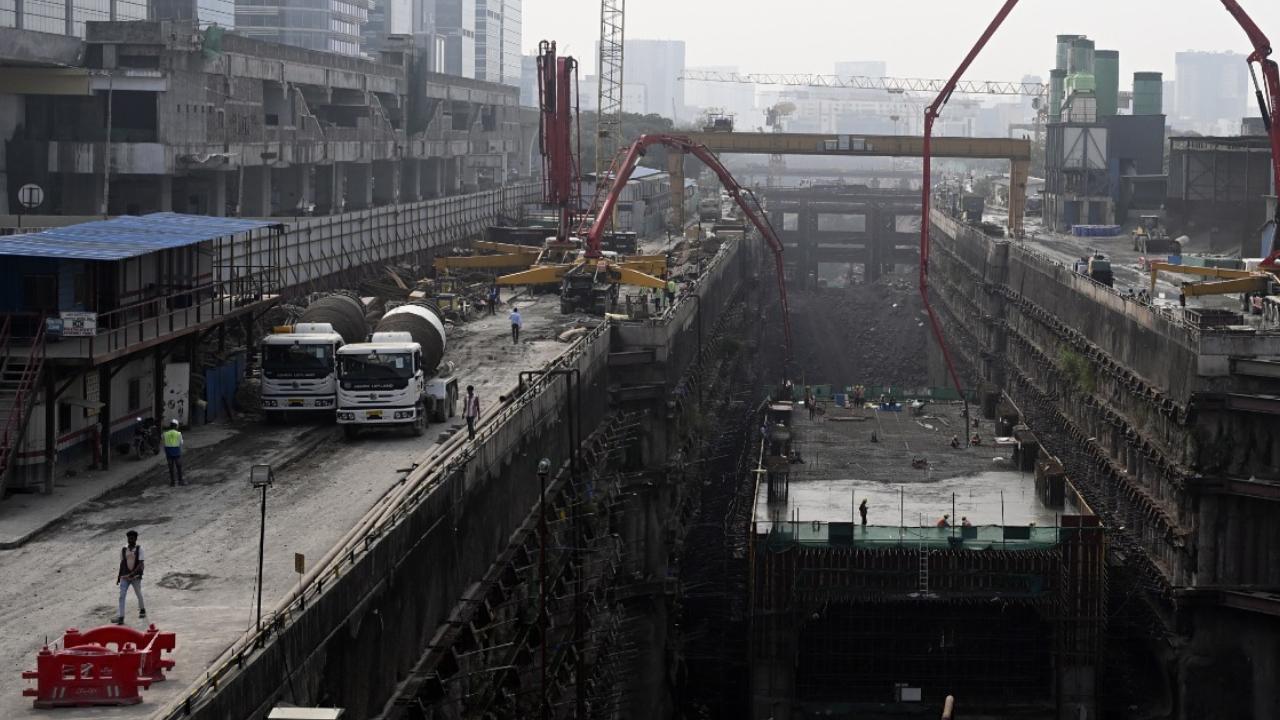 <p>The use of modern technology and precise planning is aimed at speeding up construction while maintaining high safety standards</p>