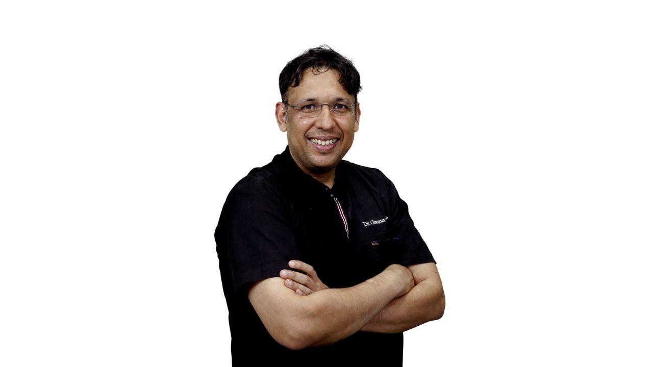 Thinking About Knee Replacement? One Decision Can Decide How You Walk for the Next 25 Years – Dr Gaurav Gupta