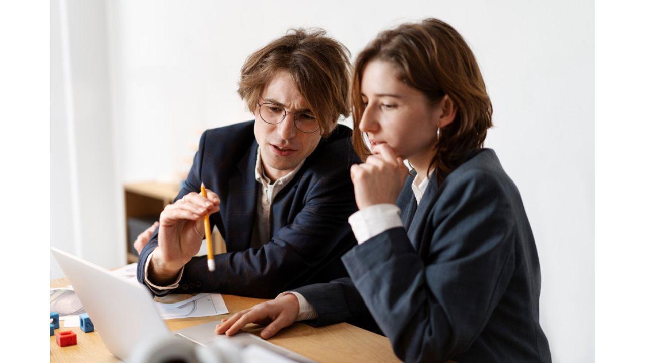 Shifting Gears: Moving from Traditional to Online 