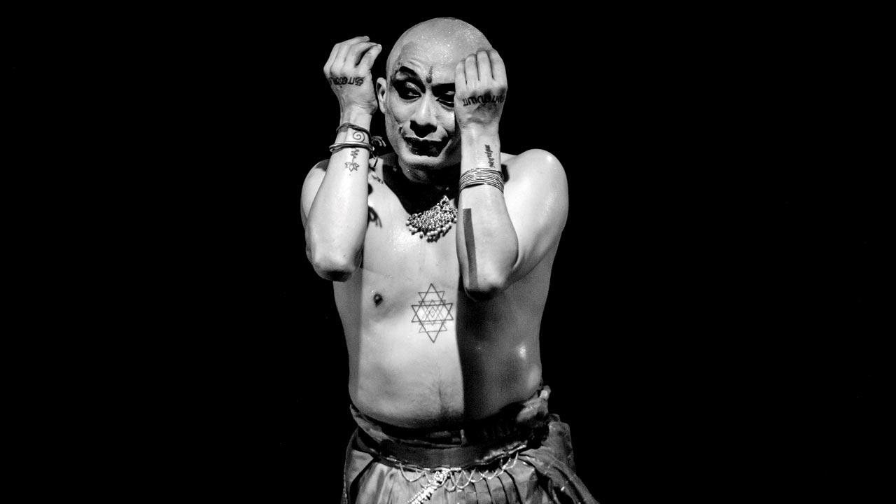 Mavin Khoo at a previous performance. Pic Courtesy/Vinay Tiwari