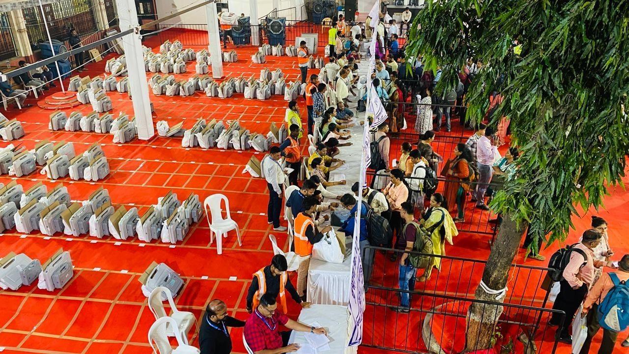 IN PHOTOS: EVMs distributed to election officials in Sion ahead of BMC Election