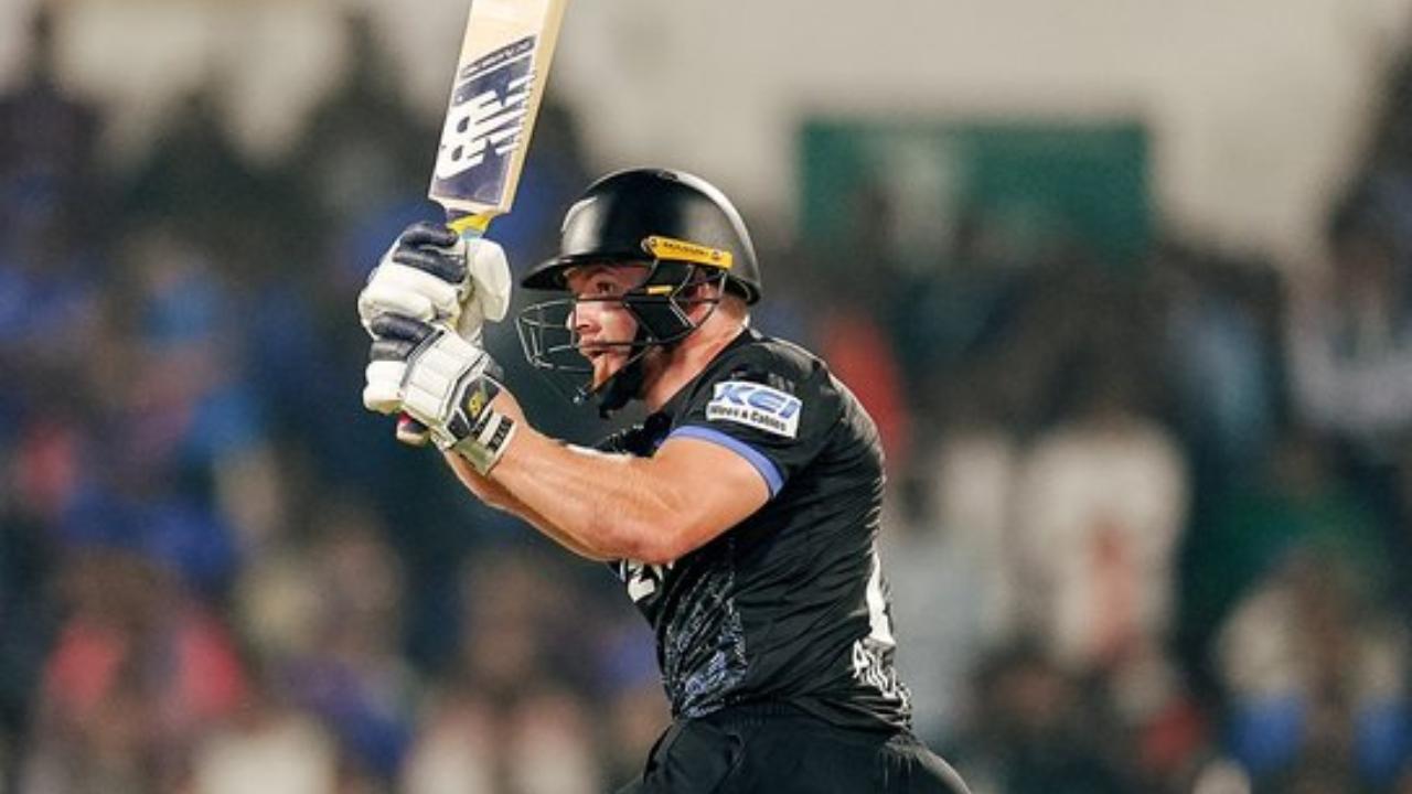 Rachin Ravindra accumulated four runs off five balls, including a boundary. Glenn Phillips smashed 48 runs off 40 deliveries, which was laced with six boundaries and a maximum (Pic: X/@BLACKCAPS)