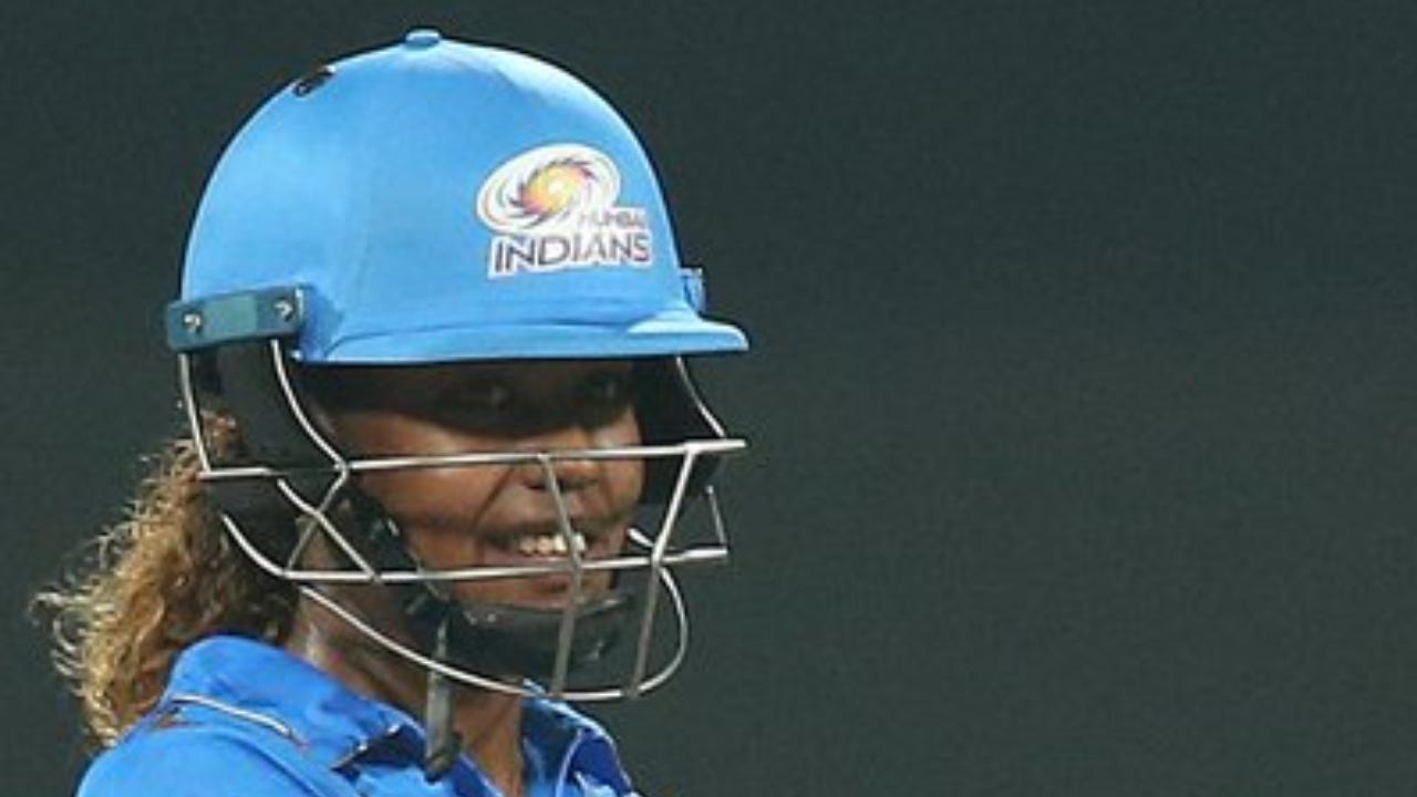 <p>Having put to bat first, Mumbai Indians opening batswoman Sajeevan Sajana scored nine runs in nine balls, including a boundary. Fellow opening batswoman Hayley Matthews registered 12 runs after facing 15 balls, and also smashed two boundaries <em><strong>(Pic: X/<span class="css-1jxf684 r-bcqeeo r-1ttztb7 r-qvutc0 r-poiln3">@mipaltan)</span></strong></em></p>
