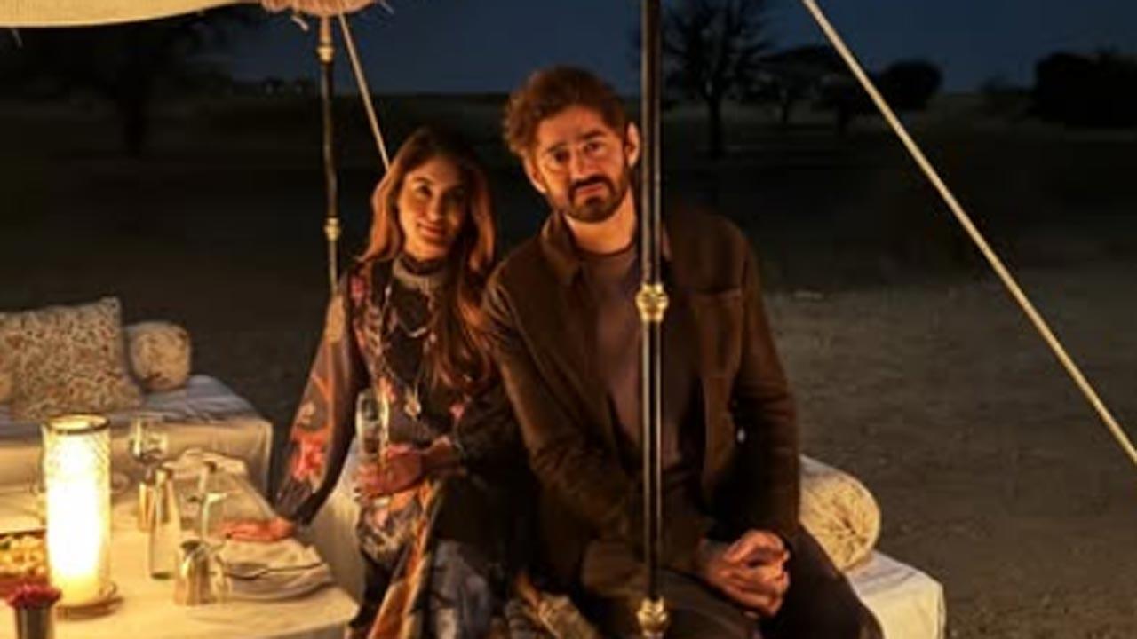 Kritika Kamra ushers in the new year with boyfriend Gaurav Kapur