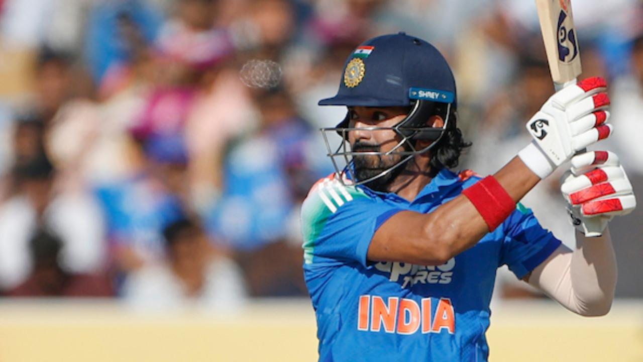IND vs NZ 2nd ODI: KL Rahul's masterful century guides Team India to 284 runs