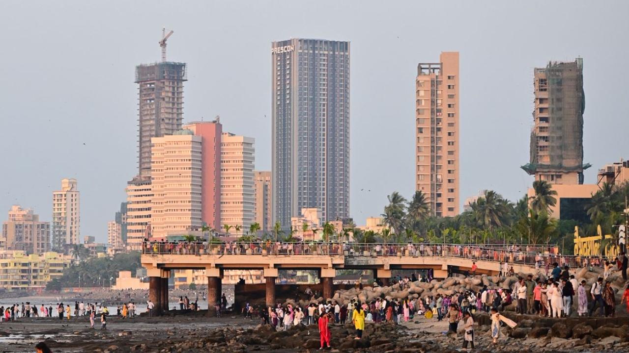 The unexpected showers helped clear the air, offering smog-free views across the city