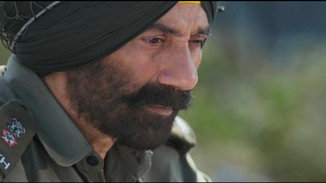 Sunny Deol pays heartfelt tribute to Dharmendra in Border 2 credits