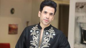 Wheel of Fortune: Tusshar Kapoor recreates iconic ‘Lucky’ moment from Golmaal