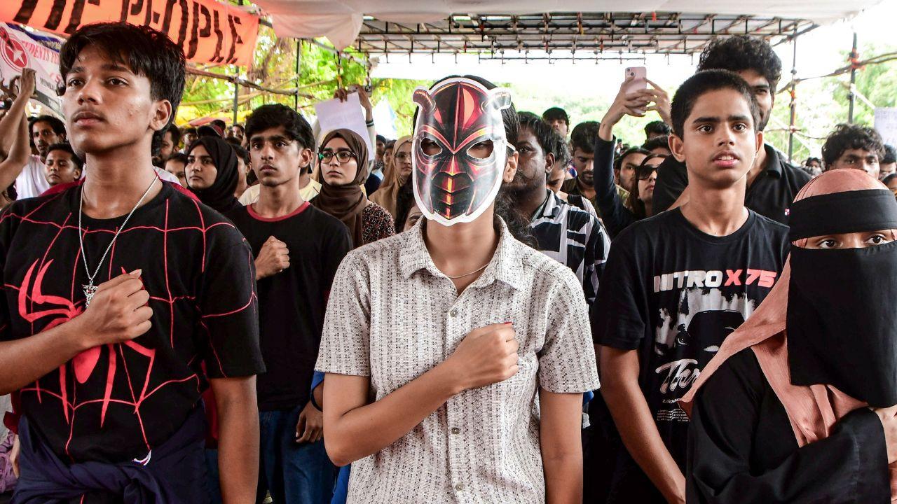Amid the ongoing CJP protest, people gather at Mumbai's Azad Maidan demanding a transparent examination system
