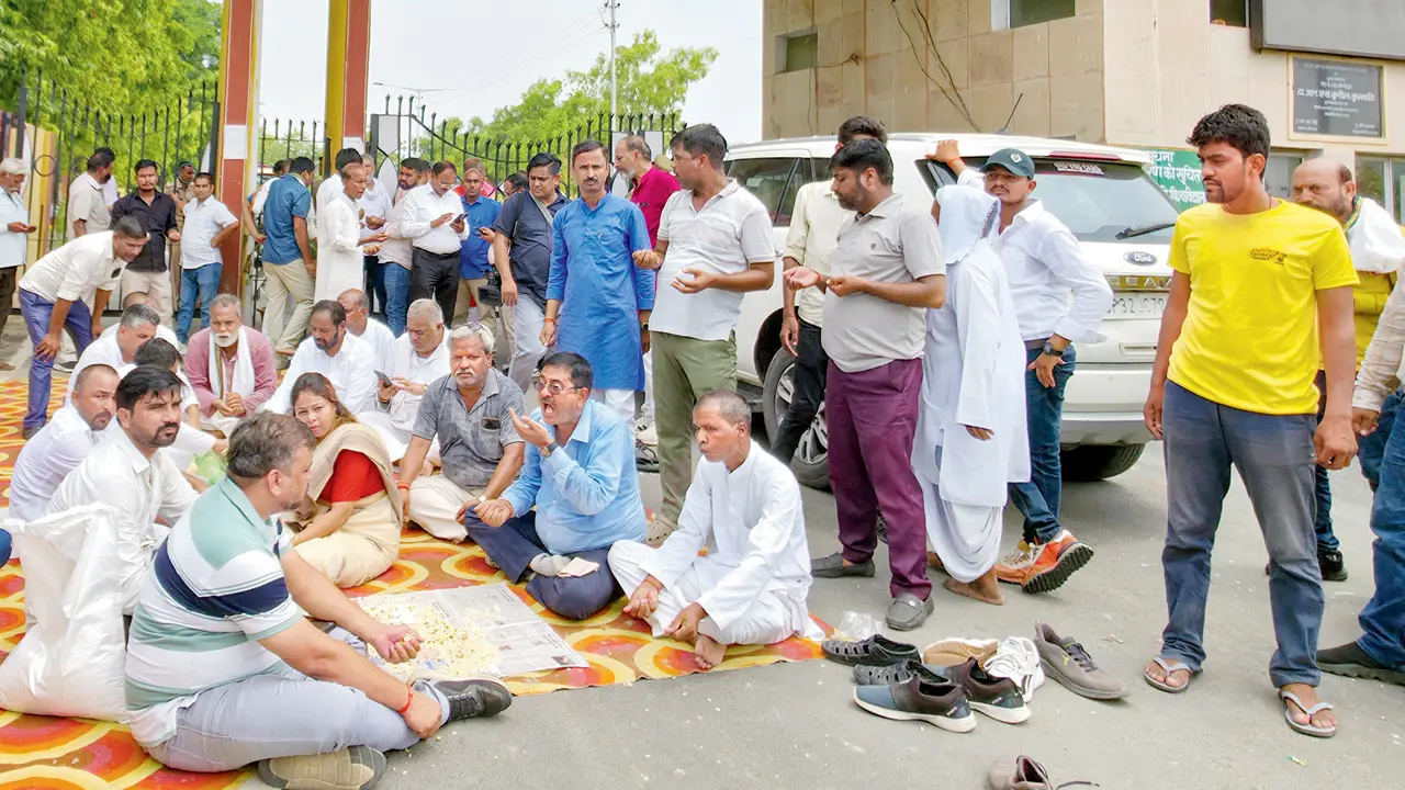 UP Congress chief Ajay Rai allegedly detained in Ayodhya, claims wife