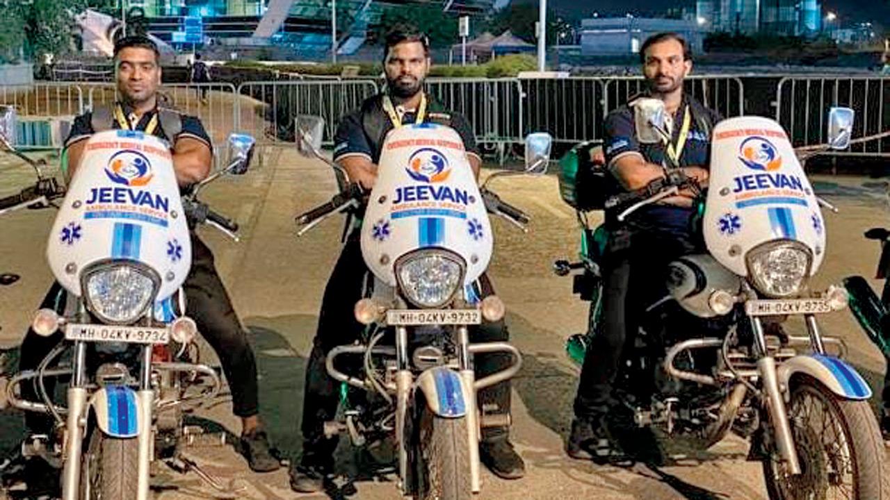 Motorcycle-borne first responders who are part of AMC’s emergency response network. The teams are trained to handle medical emergencies, assist hospitals and protect doctors during threats, mob violence and other hostile situations