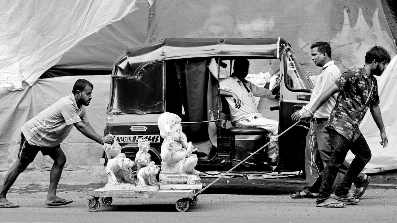 Mumbai Diary: Monday Dossier Pic/Satej Shinde