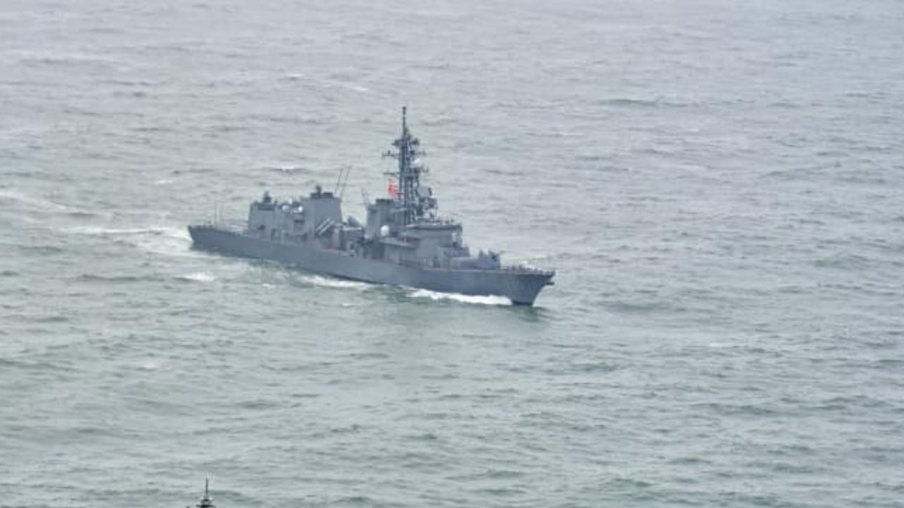 During the PASSEX on July 8, the two naval ships carried out a series of drills aimed at improving interoperability