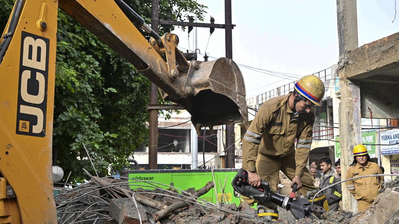 The incident took place around 3:45 pm when the shuttering supporting the roof slab suddenly gave way and collapsed The incident took place around 3:45 pm when the shuttering supporting the roof slab suddenly gave way and collapsed