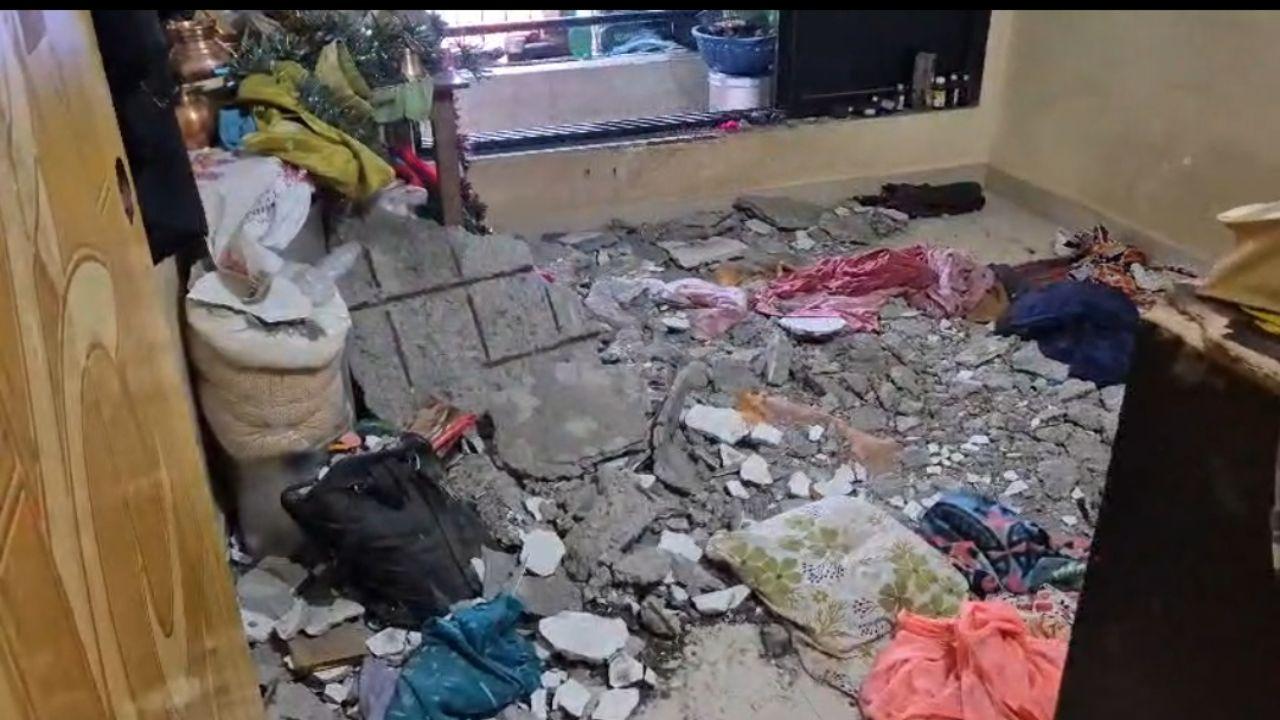 Navi Mumbai rains turn fatal: Kamothe man dies after bedroom ceiling slab collapses, daughter injured A portion of the reinforced concrete ceiling in the bedroom suddenly gave way and crashed onto the man. PIC/BY SPECIAL ARRANGEMENT