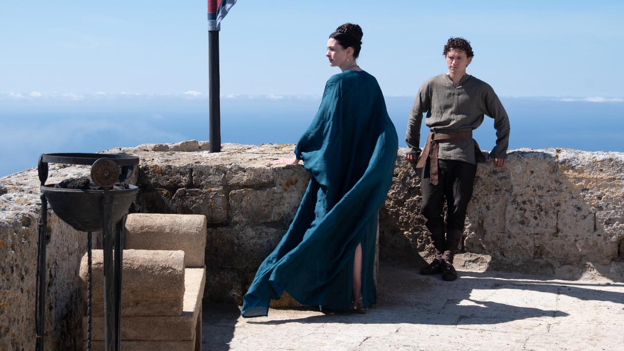Who are the main characters of The Odyssey?&nbsp;While the Odyssey is popularly divided into 24 books and has many different characters from Greek mythology, some of the most popular characters you need to know about are Odysseus, Penelope, Telemachus, Antinous and Calypso, and how they are at the centre of his journey back home
