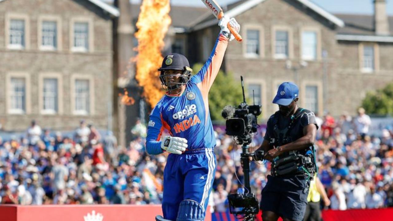 Having opted to bat first, Team India's Vaibhav Sooryavanshi departed on 15 runs in 10 balls, including a boundary and a maximum. Fellow opening batsman Abhishek Sharma was also dismissed on 16 runs in 14 balls, which included two boundaries (Pic: X/@BCCI)