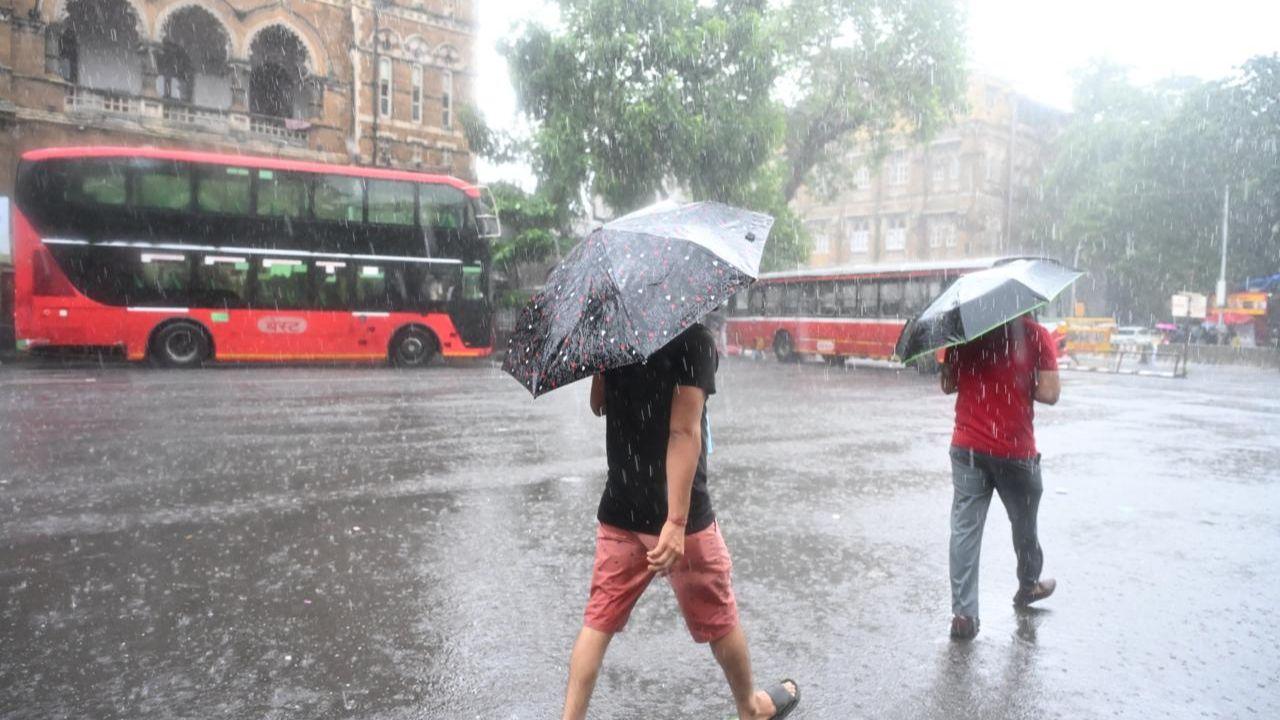 Fort and other parts of South Mumbai have received substantial rainfall over the weekend, while several areas across the city continued to experience intense downpours